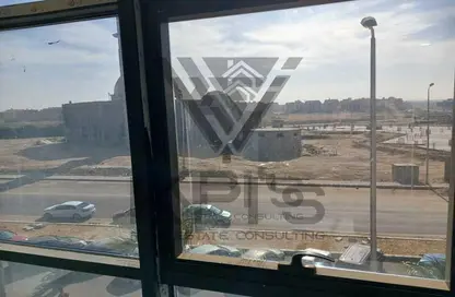 Office Space - Studio - 1 Bathroom for rent in East Hill - 5th Settlement Compounds - The 5th Settlement - New Cairo City - Cairo
