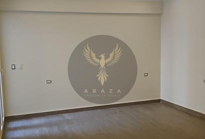 8243672 - Property Image 3