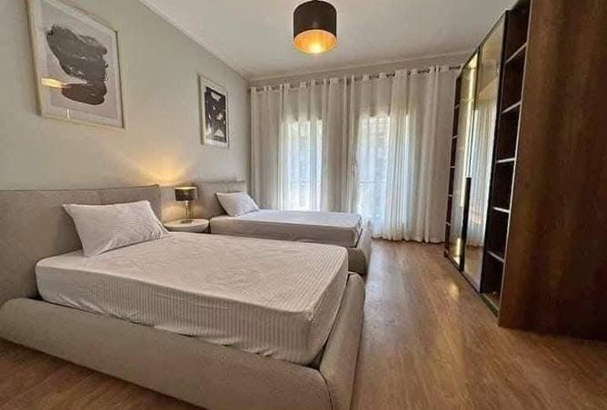 8206130 - Property Image 2