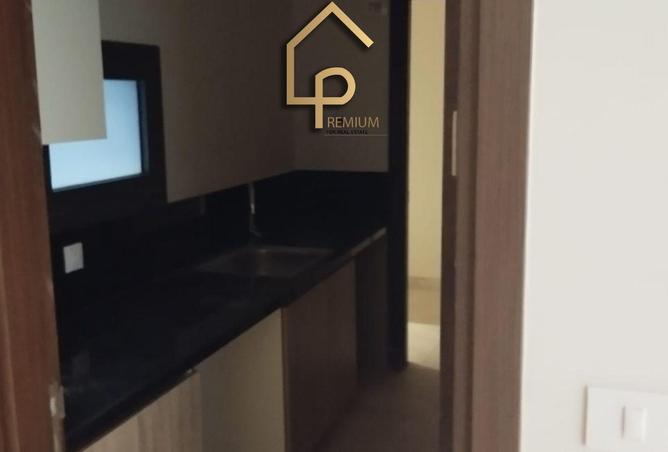 8186901 - Property Image 2