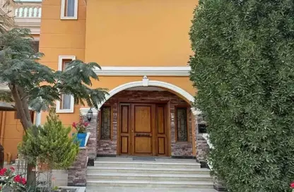 Villa - 5 Bedrooms - 4 Bathrooms for sale in Stella Location - El Shorouk Compounds - Shorouk City - Cairo
