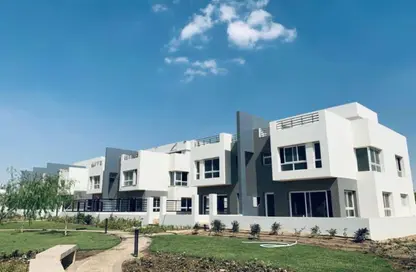 Townhouse - 3 Bedrooms - 4 Bathrooms for sale in Hyde Park - 5th Settlement Compounds - The 5th Settlement - New Cairo City - Cairo
