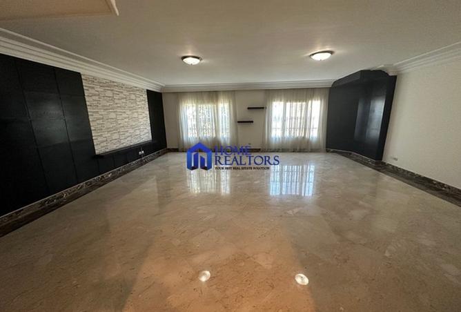8019809 - Property Image 2