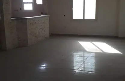 Co-Working Space - Studio - 3 Bathrooms for rent in One Ninety Mall - South Teseen St. - The 5th Settlement - New Cairo City - Cairo