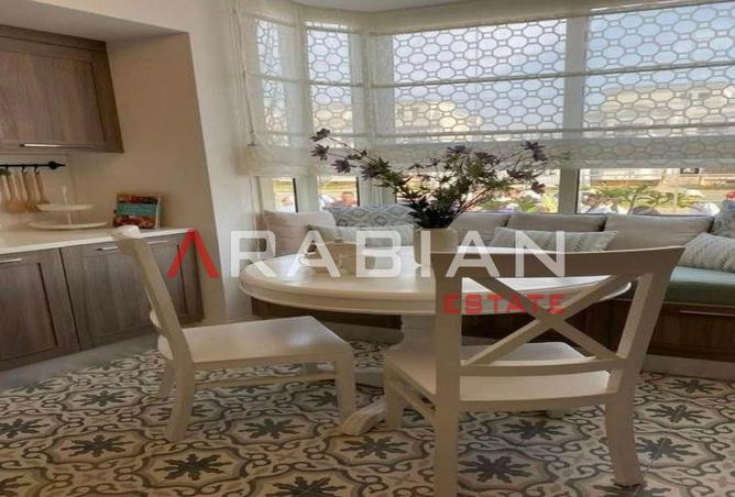 8012515 - Property Image 2