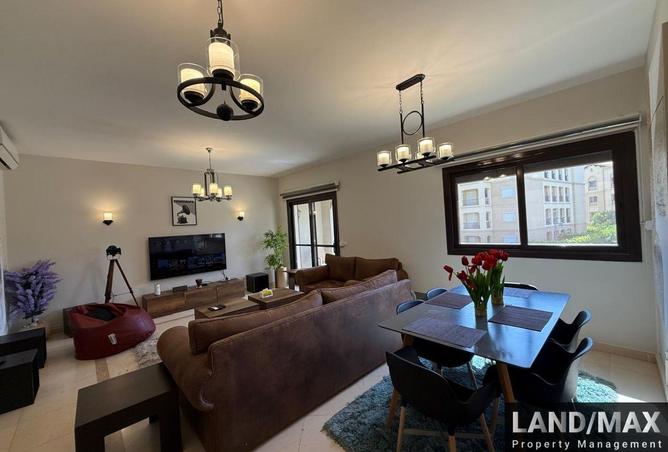 8421501 - Property Image 3