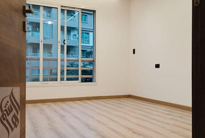 8234379 - Property Image 3