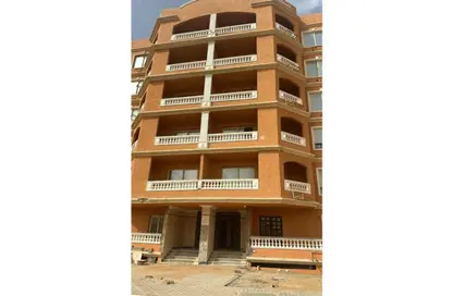 Apartment - 3 Bedrooms - 2 Bathrooms for sale in 5th Settlement Compounds - The 5th Settlement - New Cairo City - Cairo