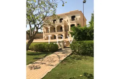 فيلا - 7 غرف نوم - 7 حمامات للبيع في فيلار - المستثمرين الشمالية - مدينة القاهرة الجديدة - القاهرة