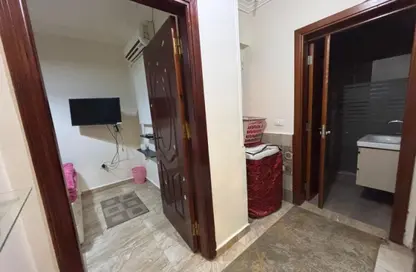 Apartment - 2 Bedrooms - 1 Bathroom for rent in Rawdat Zayed - 12th District - Sheikh Zayed City - Giza