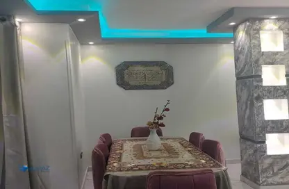 شقة - 3 غرف نوم - 2 حمامات للايجار في شارع الجزيرة - المستثمرين الجنوبية - مدينة القاهرة الجديدة - القاهرة