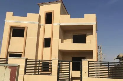 Villa - 3 Bedrooms - 3 Bathrooms for sale in Zeraeyin Compound - 6 October Compounds - 6 October City - Giza