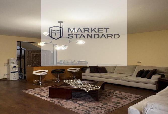 8052667 - Property Image 2