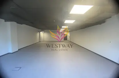 Office Space - Studio - 4 Bathrooms for rent in Arkan Plaza - 26th of July Corridor - Sheikh Zayed City - Giza