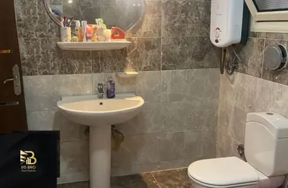 Chalet - 3 Bedrooms - 2 Bathrooms for sale in Nasr City - Cairo