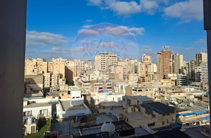 شقة - 3 غرف نوم - 3 حمامات للبيع في ستانلي - حي شرق - الاسكندرية