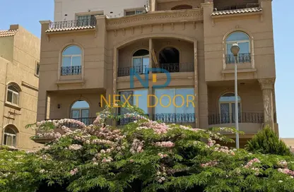 دوبلكس - 4 غرف نوم - 4 حمامات للبيع في طريق خدمه - حى جنوب الاكايمية - مدينة القاهرة الجديدة - القاهرة