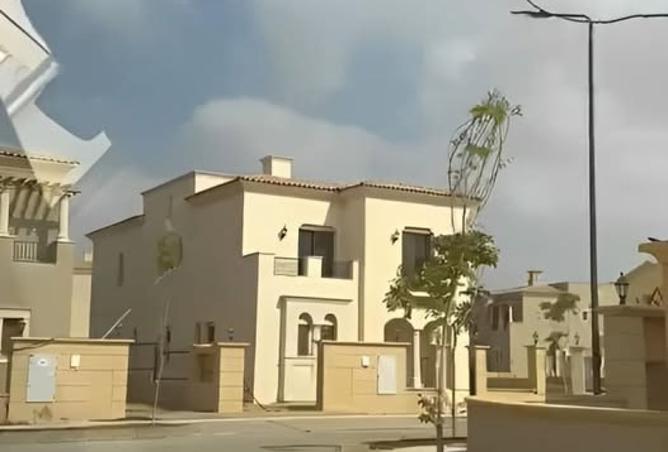 8103945 - Property Image 2