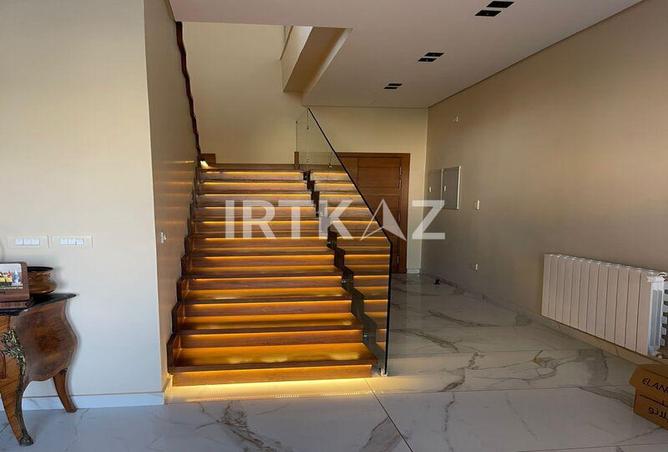 8021395 - Property Image 3