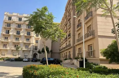 Apartment - 3 Bedrooms - 2 Bathrooms for sale in Hyde Park - 5th Settlement Compounds - The 5th Settlement - New Cairo City - Cairo