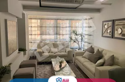 Apartment - 3 Bedrooms - 1 Bathroom for rent in Sant Giyn St. - Kafr Abdo - Roushdy - Hay Sharq - Alexandria