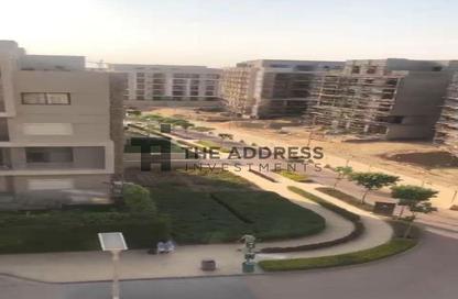 (بنتهاوس  (روف - 3 غرف نوم - 4 حمامات للايجار في فيفث سكوير - التجمع الخامس - مدينة القاهرة الجديدة - القاهرة