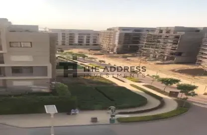 (بنتهاوس  (روف - 3 غرف نوم - 4 حمامات للايجار في فيفث سكوير - التجمع الخامس - مدينة القاهرة الجديدة - القاهرة