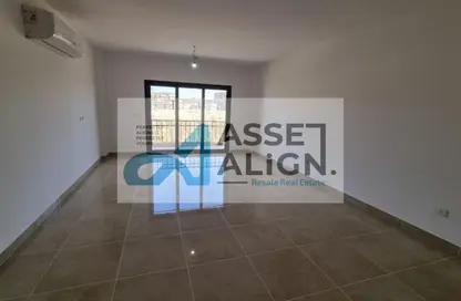 Apartment - 2 Bedrooms - 3 Bathrooms for sale in Fifth Square - The 5th Settlement - New Cairo City - Cairo