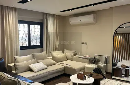 دوبلكس - 3 غرف نوم - 3 حمامات للبيع في المستشارين - المستثمرين الشمالية - مدينة القاهرة الجديدة - القاهرة