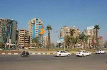 فيلا - 7 غرف نوم - 7 حمامات للبيع في ميدان مصطفي محمود - المهندسين - الجيزة
