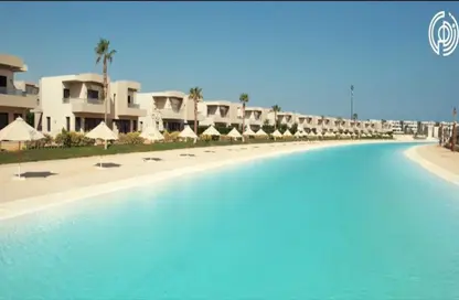 Chalet - 2 Bedrooms - 3 Bathrooms for sale in Azha North - Ras Al Hekma - North Coast