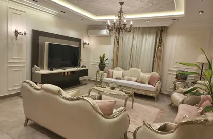 Apartment - 3 Bedrooms - 3 Bathrooms for sale in El Rehab Extension - Al Rehab - New Cairo City - Cairo