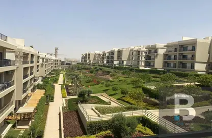 (بنتهاوس  (روف - 3 غرف نوم - 3 حمامات للبيع في مون ريزيدنس - فيفث سكوير - التجمع الخامس - مدينة القاهرة الجديدة - القاهرة