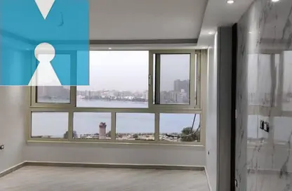 Apartment - 3 Bedrooms - 1 Bathroom for sale in Nile Corniche St. - Al Agouza - Giza