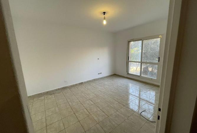 8099244 - Property Image 2