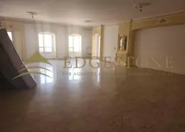 Apartment - 4 Bedrooms - 3 Bathrooms for rent in Al Merghany St. - Ard El Golf - Heliopolis - Masr El Gedida - Cairo