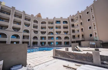 Apartment - 1 Bedroom - 1 Bathroom for sale in El Hadaba District - Hurghada - Red Sea