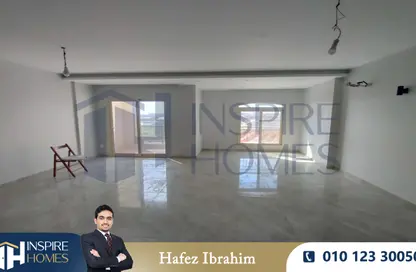 Apartment - 3 Bedrooms - 2 Bathrooms for rent in Alex West - Alexandria Compounds - Alexandria