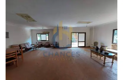 Apartment - 3 Bedrooms - 3 Bathrooms for sale in Street 100 - Maadi - Hay El Maadi - Cairo
