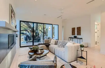 Villa - 5 Bedrooms - 5 Bathrooms for sale in Beverly Hills Road - 17th District - Sheikh Zayed City - Giza