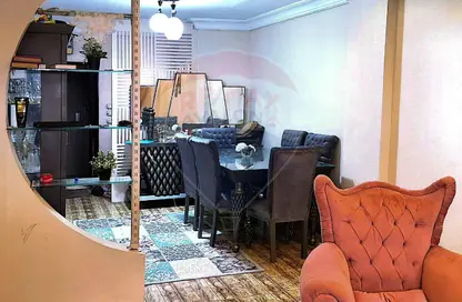 Apartment - 3 Bedrooms - 1 Bathroom for sale in Stanley - Hay Sharq - Alexandria