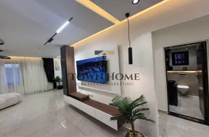 Apartment - 3 Bedrooms - 3 Bathrooms for rent in El Rehab Extension - Al Rehab - New Cairo City - Cairo