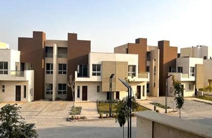 Villa - 2 Bedrooms - 3 Bathrooms for sale in Brix - Cairo Alexandria Desert Road - 6 October City - Giza