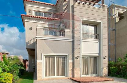 Villa - 7 Bedrooms - 6 Bathrooms for sale in Vee Muruj - Smouha - Hay Sharq - Alexandria