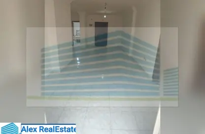 Office Space - Studio - 1 Bathroom for rent in Port Said St. - Sporting - Hay Sharq - Alexandria