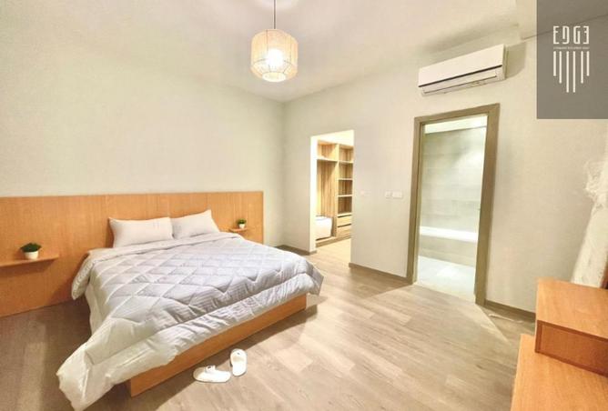 8074117 - Property Image 3