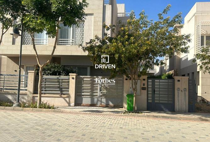 8112215 - Property Image 3