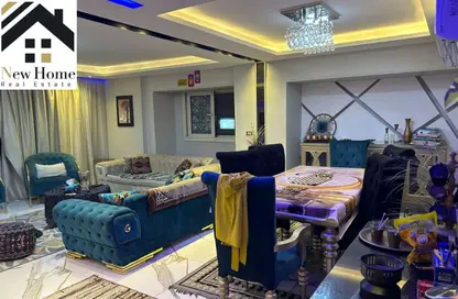 Apartment - 3 Bedrooms - 2 Bathrooms for sale in Al Hussein St. - Dokki - Giza