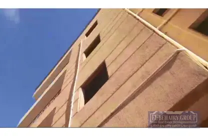 بناية كاملة - استوديو - 8 حمامات للبيع في كمبوندات الشيخ زايد - الشيخ زايد - الجيزة