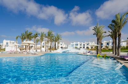 Chalet - 3 Bedrooms - 2 Bathrooms for sale in Mountain View - Ras Al Hekma - North Coast